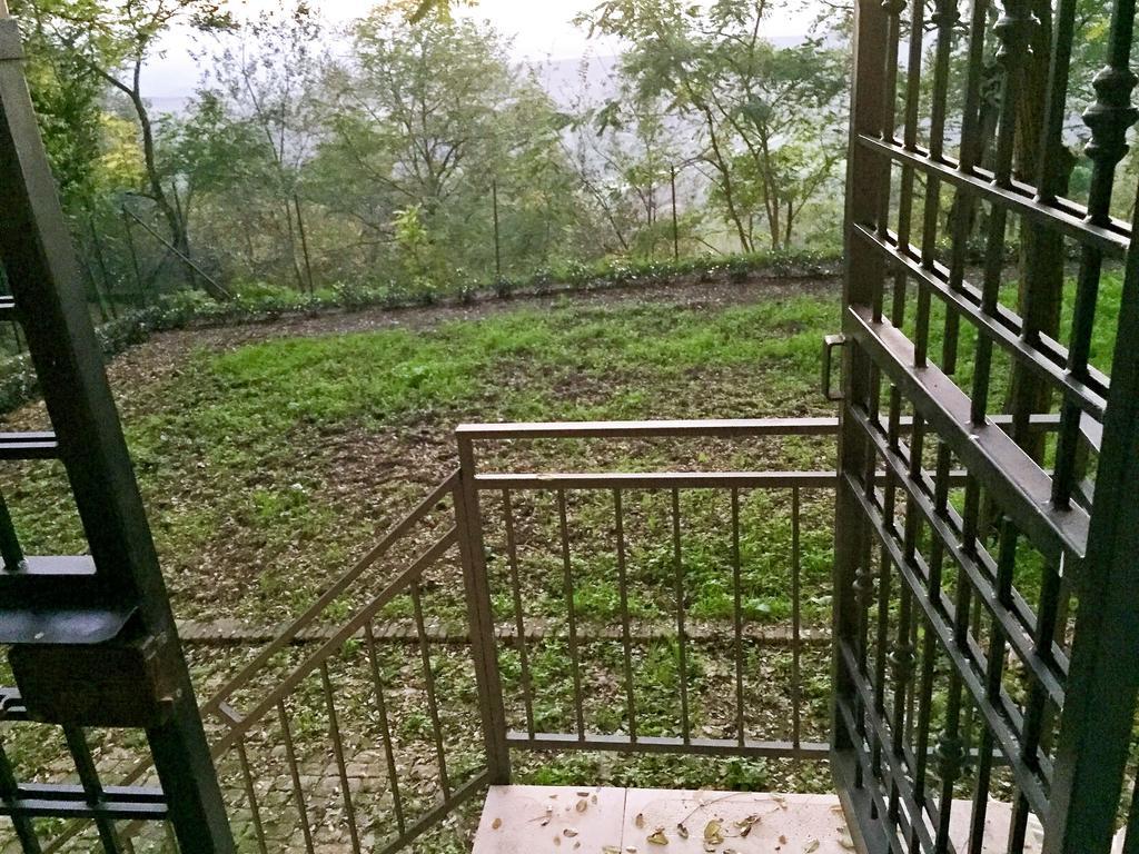 مبيت وإفطار Serracapriola La Terrazza Sul Borgo المظهر الخارجي الصورة